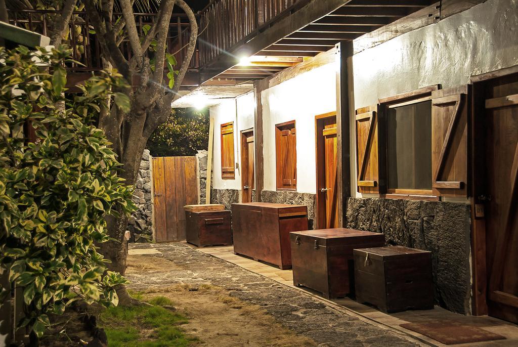 The Wooden House Hotel Puerto Villamil Zewnętrze zdjęcie
