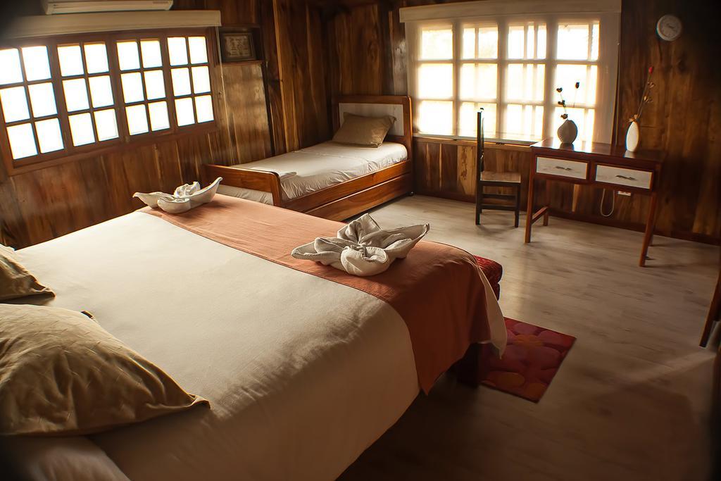 The Wooden House Hotel Puerto Villamil Zewnętrze zdjęcie
